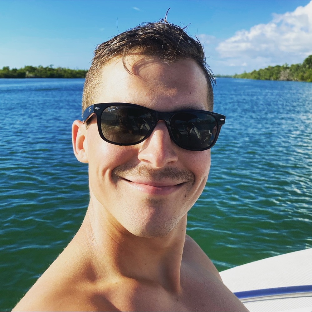 Meet your Posher, Ryan